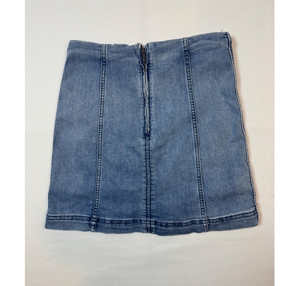 Boho Free People Denim Mini Skirt Womens 8 Blue Medium Wash Seamed Back Zip - Picture 2 of 9